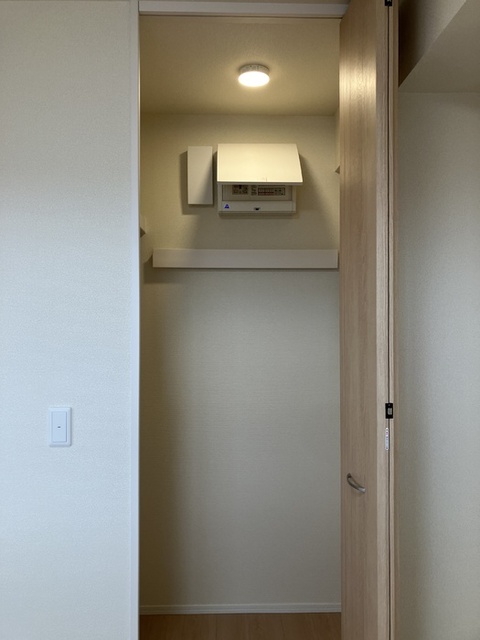 収納　ウォークインクローゼット