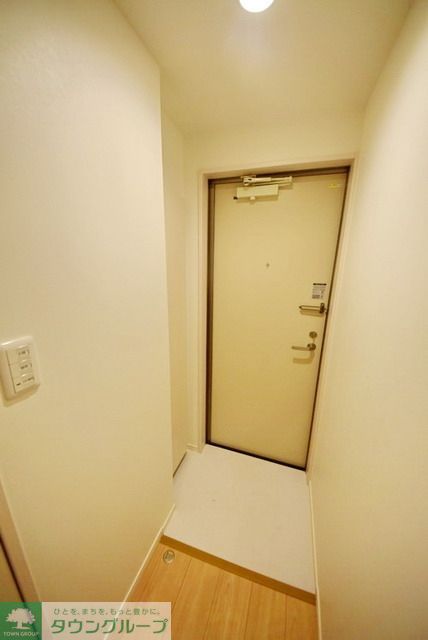 玄関　お問合せはタウンハウジングまで！※現地待合わせ相談可能