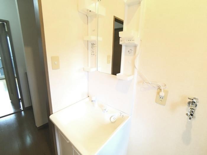 洗面設備　洗面化粧台