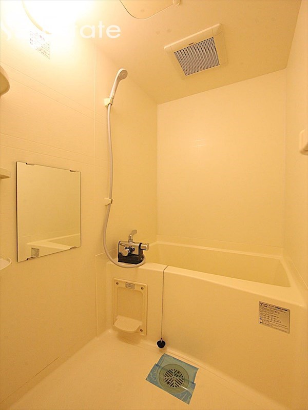 バス・シャワールーム　バスルーム