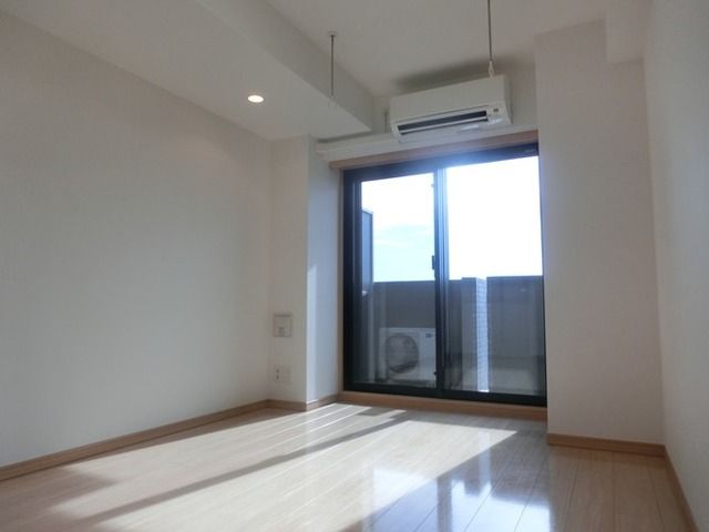 居室・リビング　★日当たり良好★