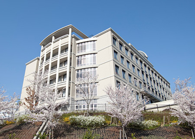 病院　彩都友紘会病院（病院）まで557m