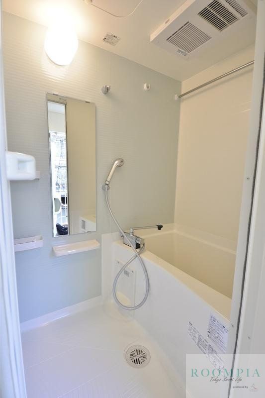 バス・シャワールーム　バス