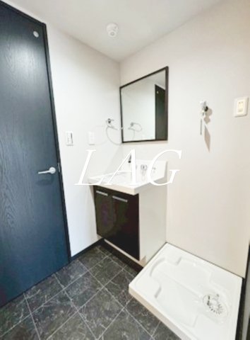 洗面設備　洗面台です。