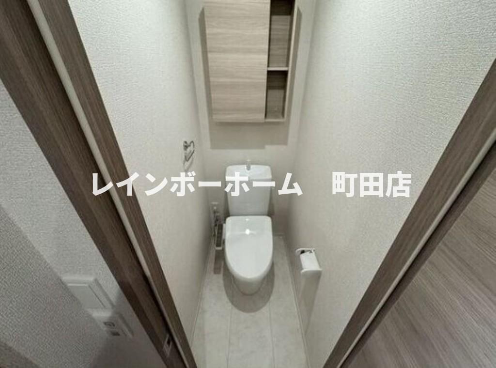 トイレ　※同施工会社参考写真