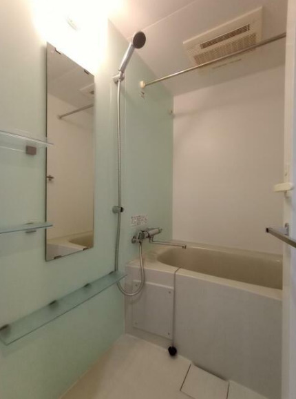 バス・シャワールーム　浴室です