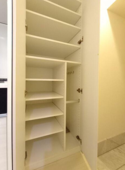 その他設備　シューズボックスです