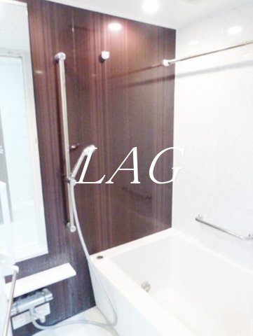 バス・シャワールーム　お風呂です。