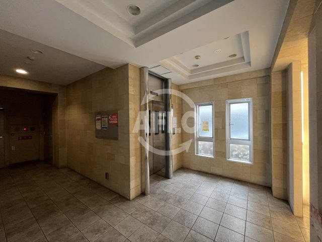 ロビー　プルミエールメゾン江坂　ロビー