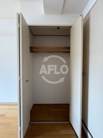 収納　プルミエールメゾン江坂　クローゼット