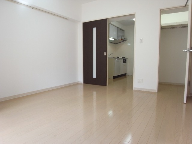 居室・リビング　きれいなお部屋