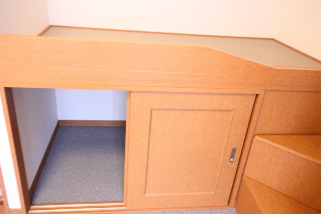 収納　ベッド下収納です♪