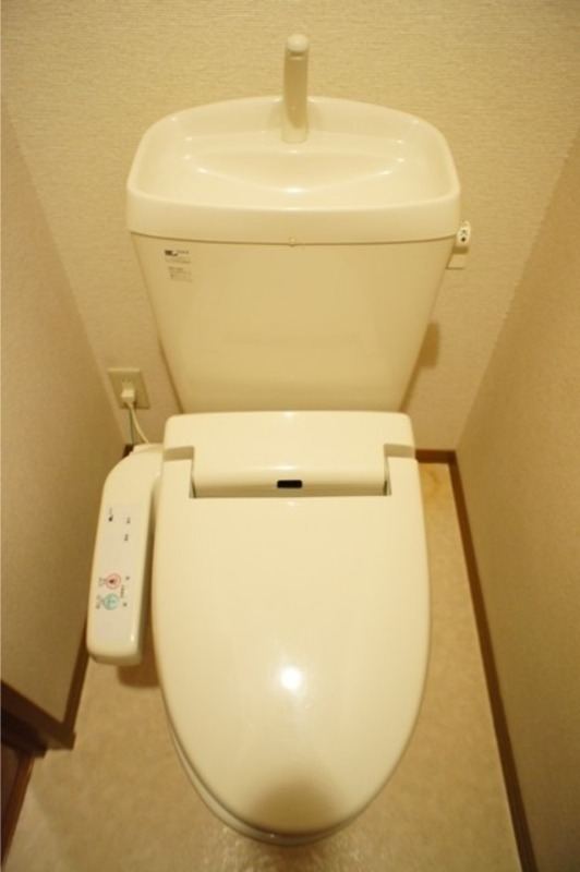 トイレ　図面と現状に相違がある場合には現状を優先