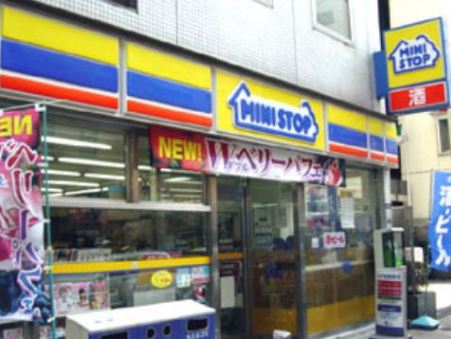 コンビニ　ミニストップ 上野池之端店（コンビニ）まで325m
