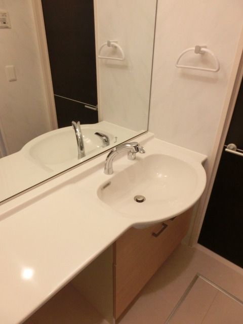 洗面設備　お問合せはタウンハウジングまで！※現地待合わせ相談可能