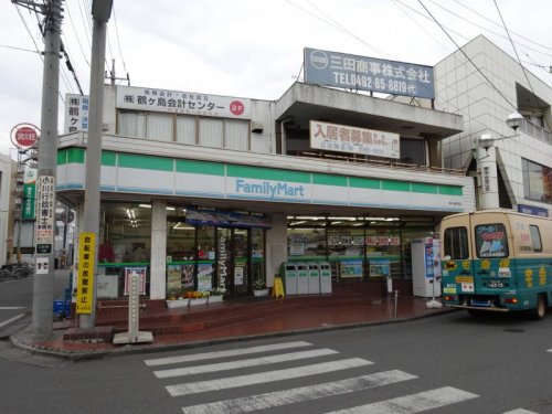 コンビニ　ファミリーマート 鶴ケ島駅前店（コンビニ）まで544m