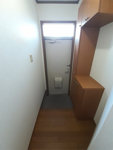 玄関　図面と現状に相違がある場合には現状を優先