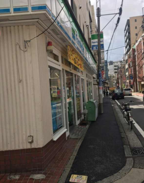 コンビニ　ファミリーマート 雨宮音楽通り店（コンビニ）まで354m