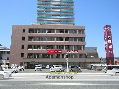 銀行　静岡銀行浜松中央支店（銀行）まで162m