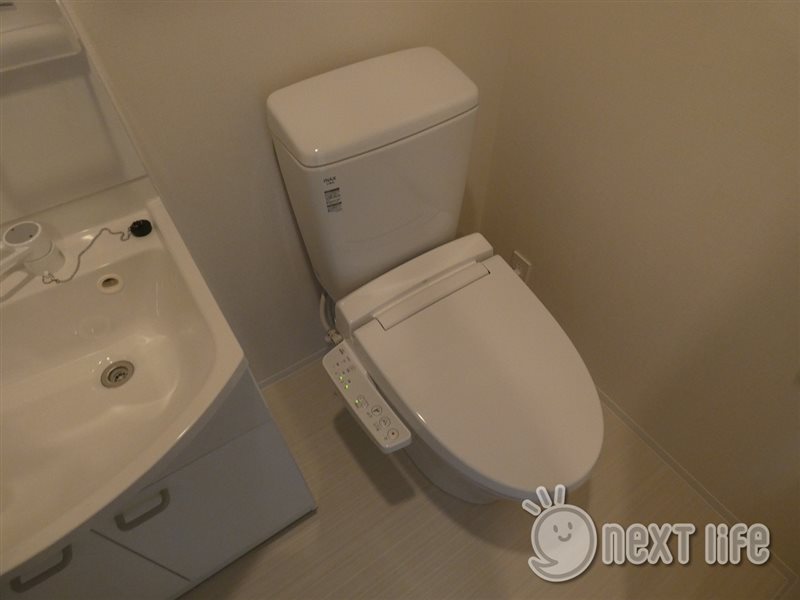 ショウケンレジデンス横浜ウエストのトイレ写真