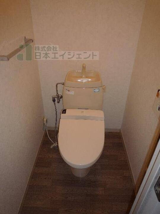 トイレ　トイレ