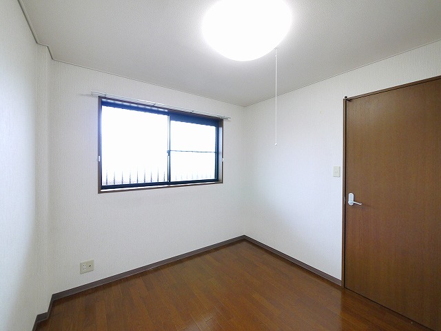 その他部屋・スペース　明るい洋室です