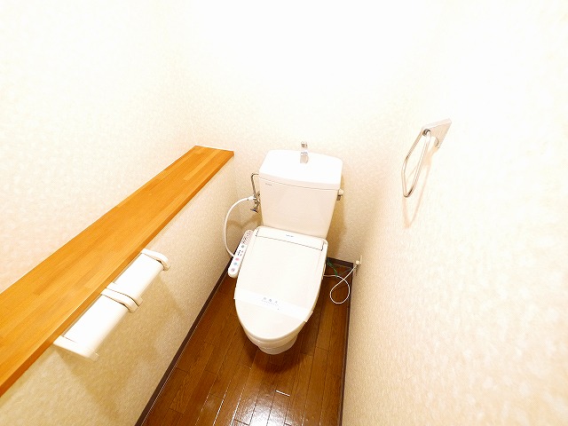 トイレ　清潔感のあるトイレです