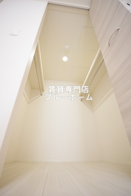 収納　大容量のウォークインクローゼット！