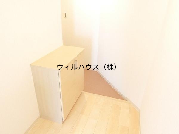 玄関　シューズボックスあり！