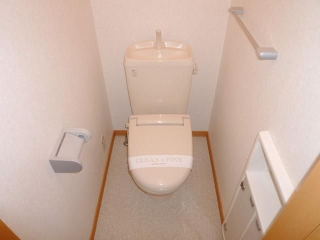 トイレ　トイレ