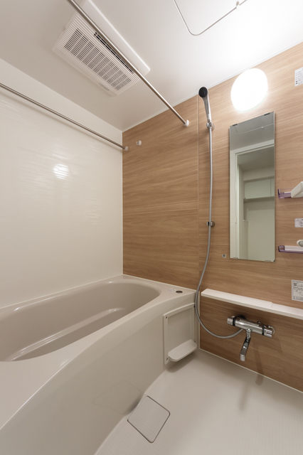 バス・シャワールーム　※写真は同タイプ住戸です。