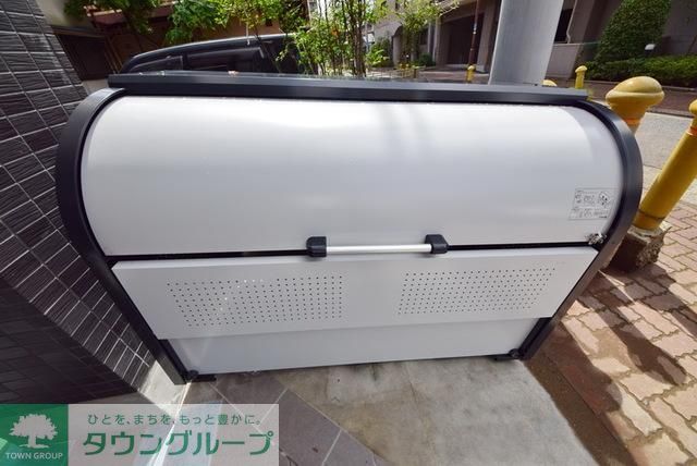 その他共有部分　居住者専用ゴミストッカー