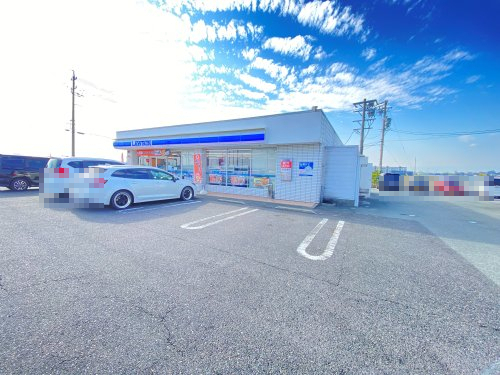 コンビニ　ローソン松阪小野江店（コンビニ）まで519m