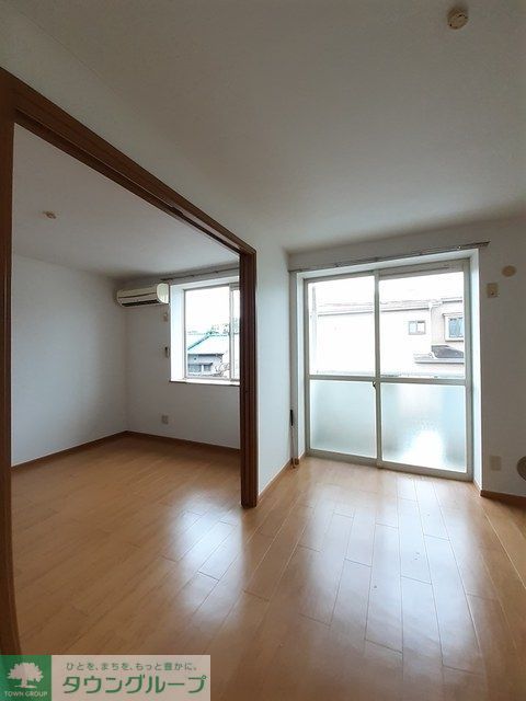居室・リビング　お問い合わせはタウンハウジング千葉店まで♪
