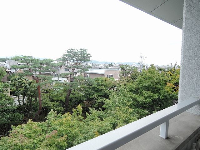 眺望　(同マンション別部屋)