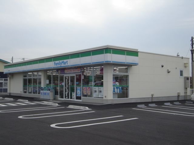 その他　ファミリーマート神栖平泉店（その他）まで822m