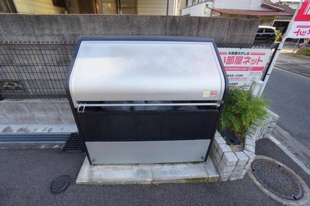 その他共有部分　ゴミステーション