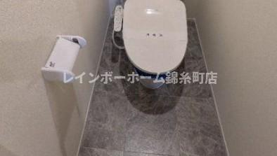 トイレ　別部屋参考