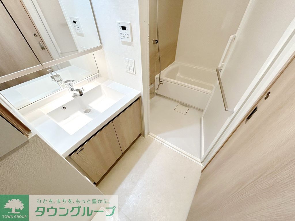 洗面設備　お部屋探しは株式会社　タウンハウジング　までお気軽にお問合…