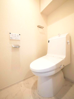 トイレ　落ち着いたトイレです