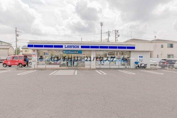 コンビニ　ローソン越戸2丁目店（コンビニ）まで284m