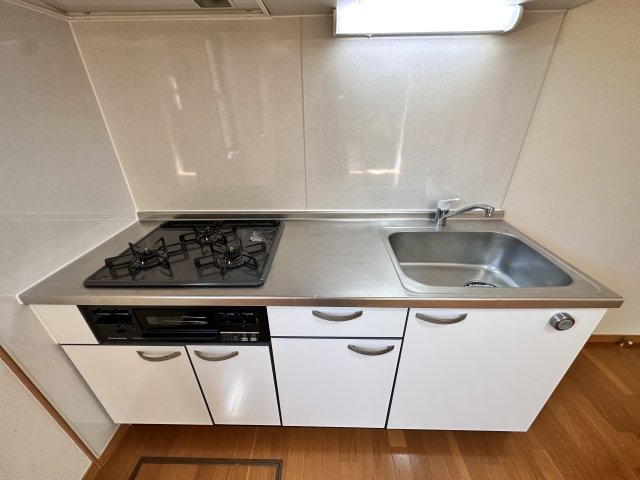 キッチン　※他部屋参考写真