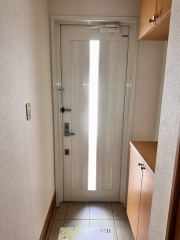玄関　※他部屋参考写真