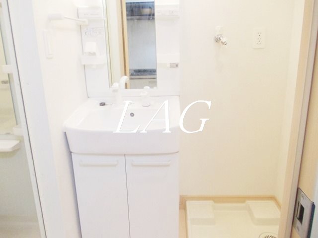 洗面設備　洗面台です。