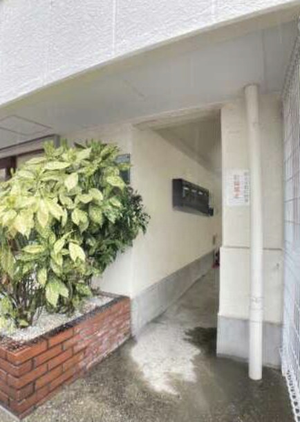 エントランス　ゆとりのあるエントランスです