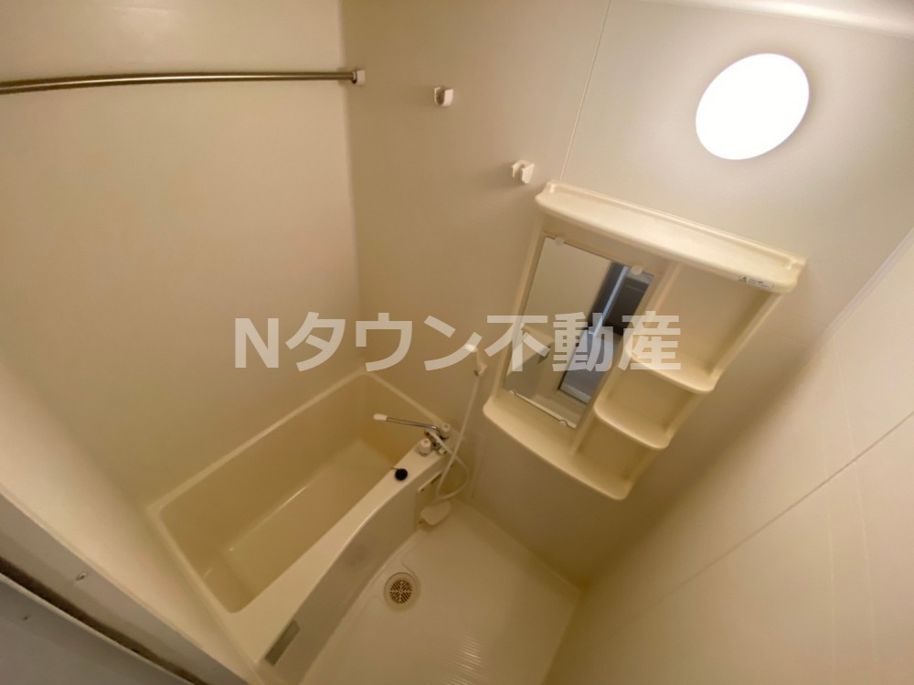 バス・シャワールーム　日々の疲れを癒すお風呂付です