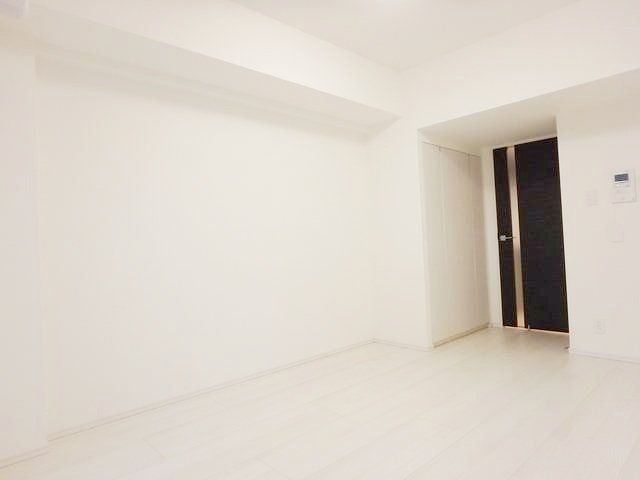 居室・リビング　★白を基調とした室内★