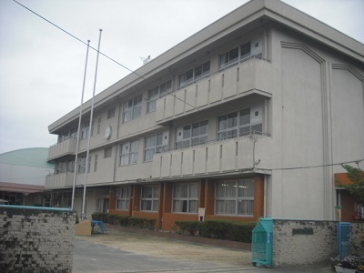 小学校　総社市立神在小学校（小学校）まで1293m