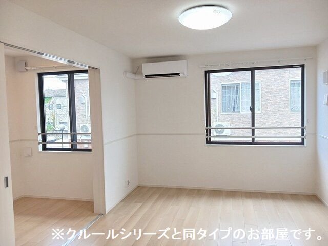 居室・リビング　ゆったり過ごせる居間です