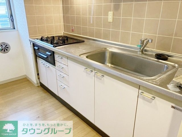 キッチン　お問合せはタウンハウジングまで！※現地待合わせ相談可能